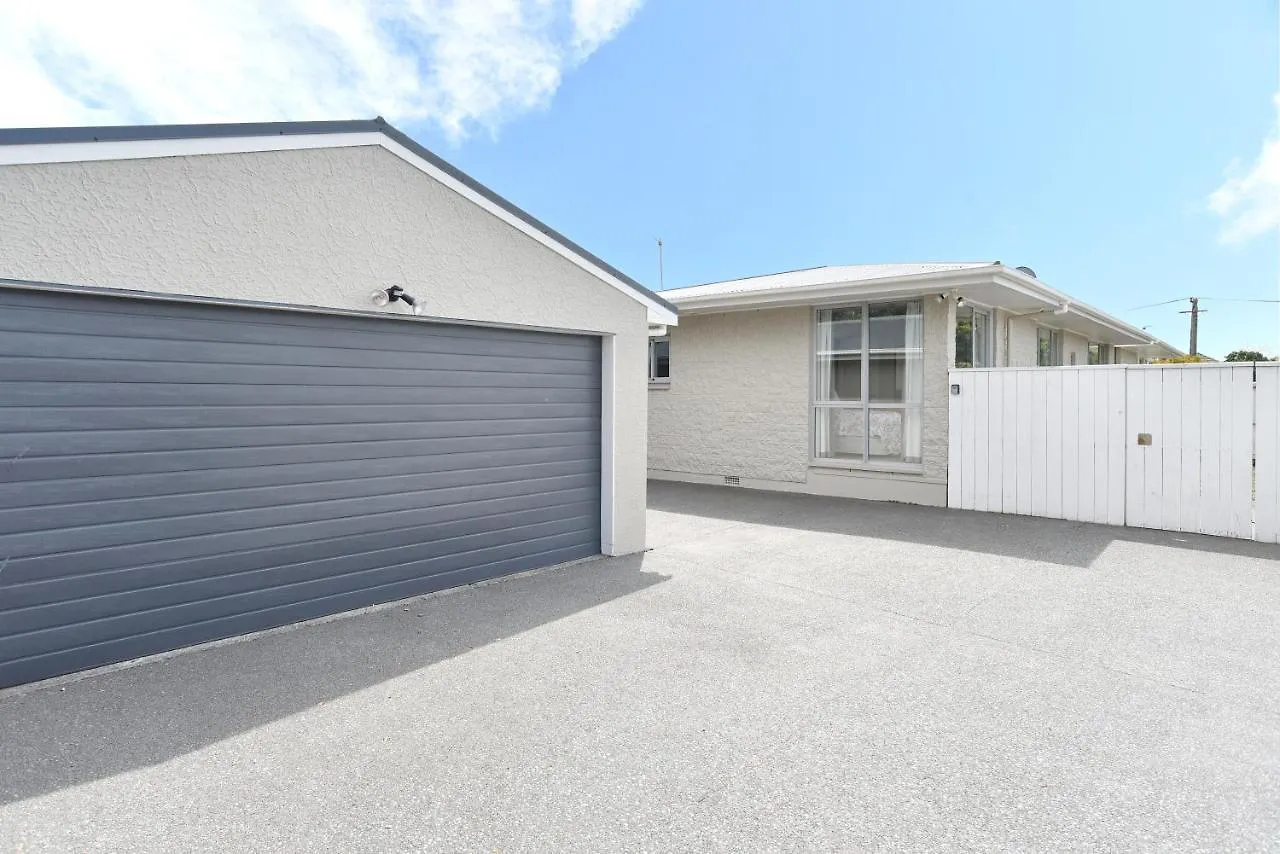 Longmuir - Christchurch Holiday Homes