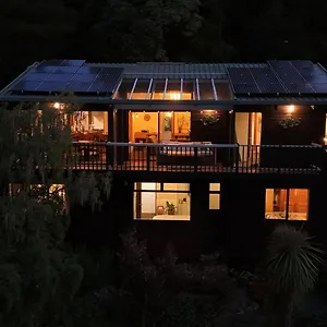  Holiday home Sherwood 4-bedroom With Spectacular Views